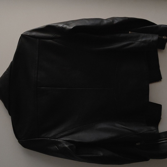 SANDRO Leather Jacket - Picture 7 of 9